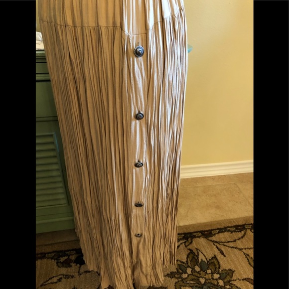 Stonebridge Skirt - Picture 3 of 4